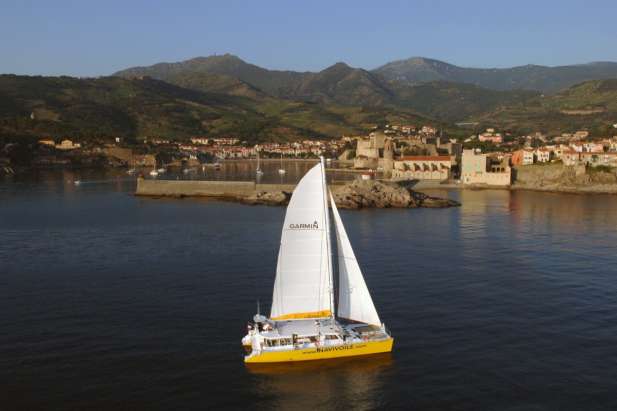 catamaran navivoile bon cadeau littoral sans escale au départ de canet en roussillon ou port vendres